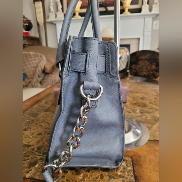 Michael Kors Hamilton Handbag - Picture 5 of 10